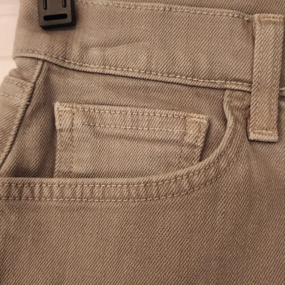 L'AGENCE Ryland Short shorts in marsh green size 25 - Picture 10 of 13